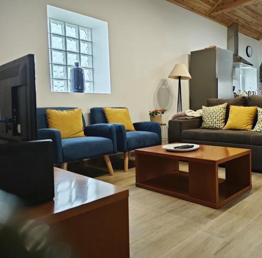 Вилла Casa Da Marta Нордешти Экстерьер фото